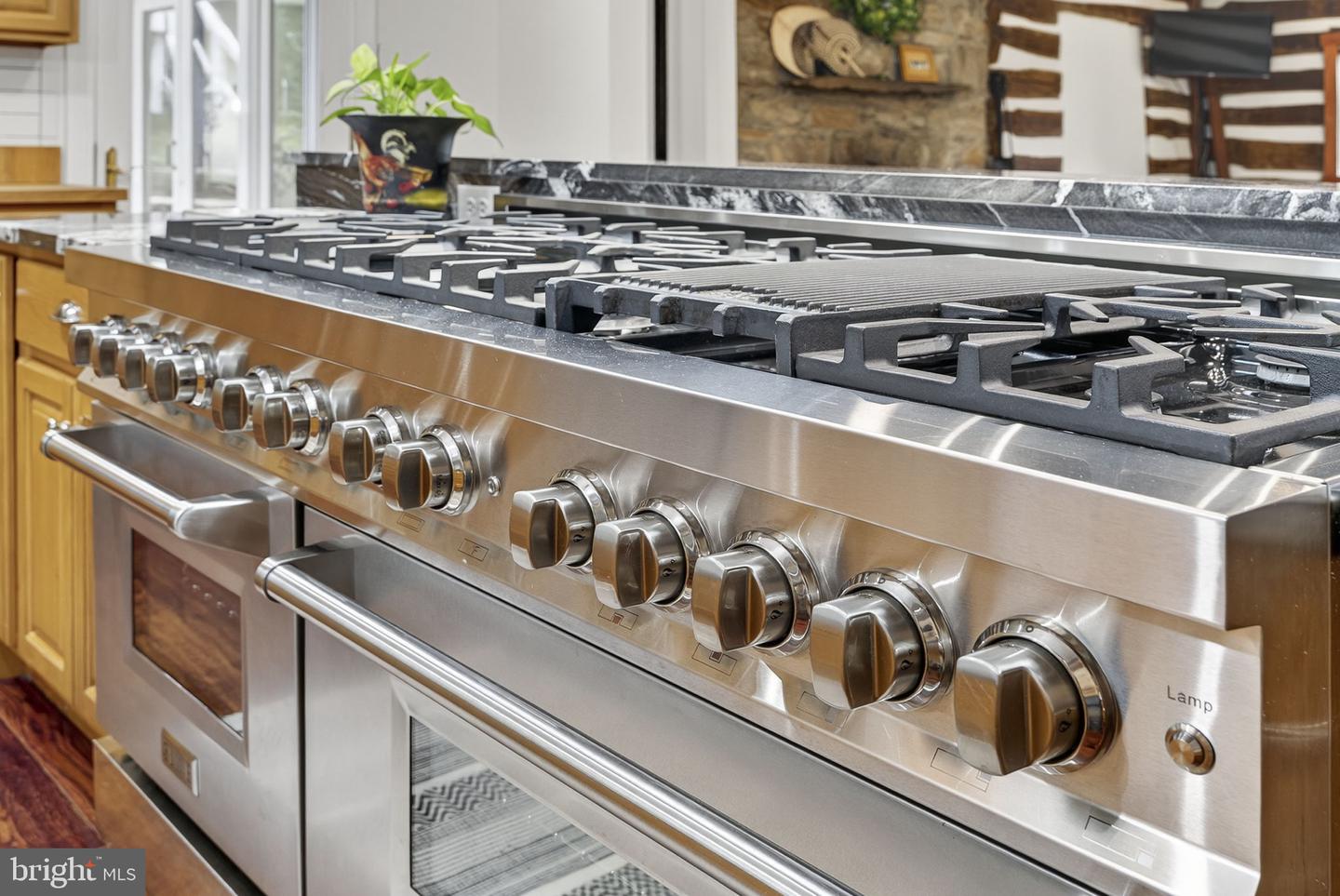 Lovettsville, Virginia, 20180, United States, ,2 BathroomsBathrooms,Residential,Active,1954034