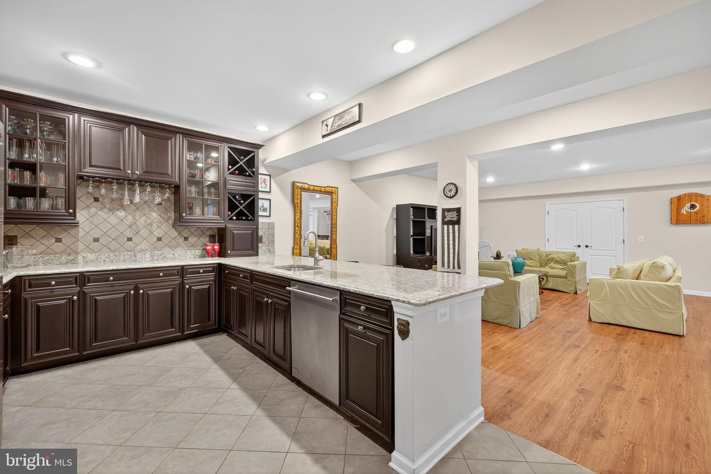 Ashburn, Virginia, 20148, United States, 5 Bedrooms Bedrooms, ,6 BathroomsBathrooms,Residential,Active,1952301