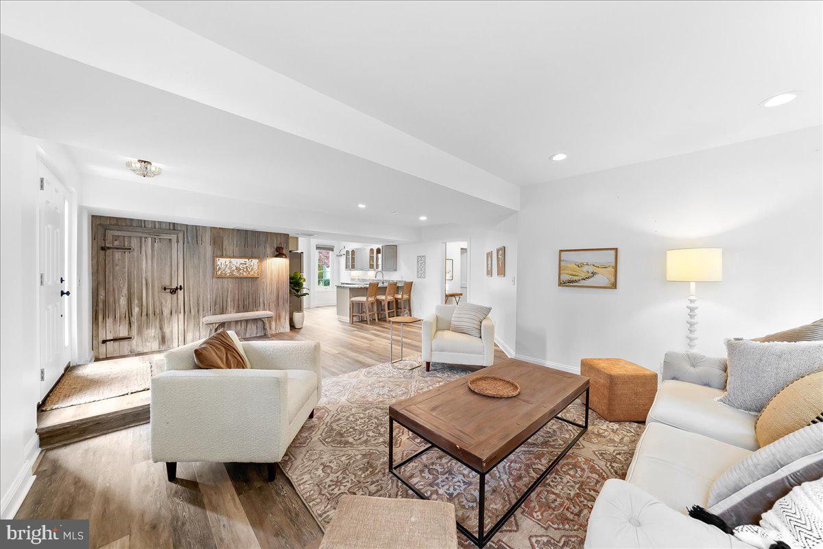 Wilmington, Delaware, 19807, United States, 5 Bedrooms Bedrooms, ,6 BathroomsBathrooms,Residential,Active,1988434