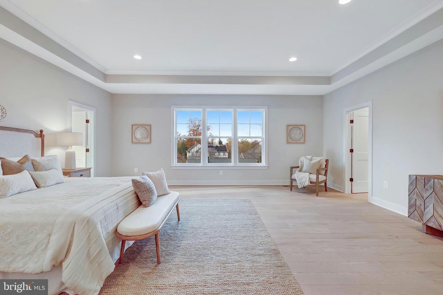 Arlington, Virginia, 22207, United States, ,Residential,Pending,1702157