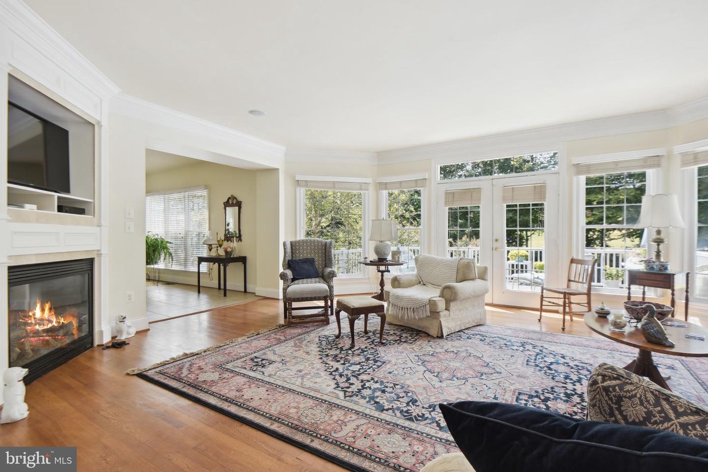 Woodbridge, Virginia, 22192, United States, 5 Bedrooms Bedrooms, ,5 BathroomsBathrooms,Residential,Active,2045542