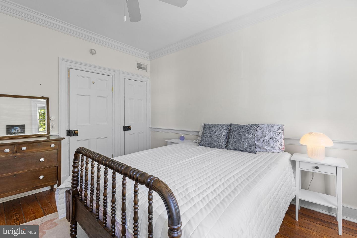 Alexandria, Virginia, 22314, United States, 3 Bedrooms Bedrooms, ,3 BathroomsBathrooms,Residential,Active,1927676