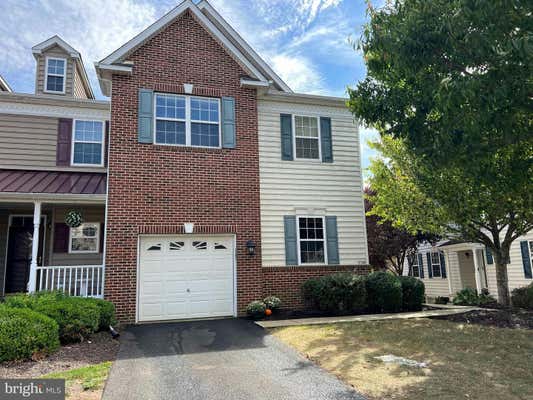 1146 ROSEMONT TER, PENNSBURG, PA 18073 - Image 1