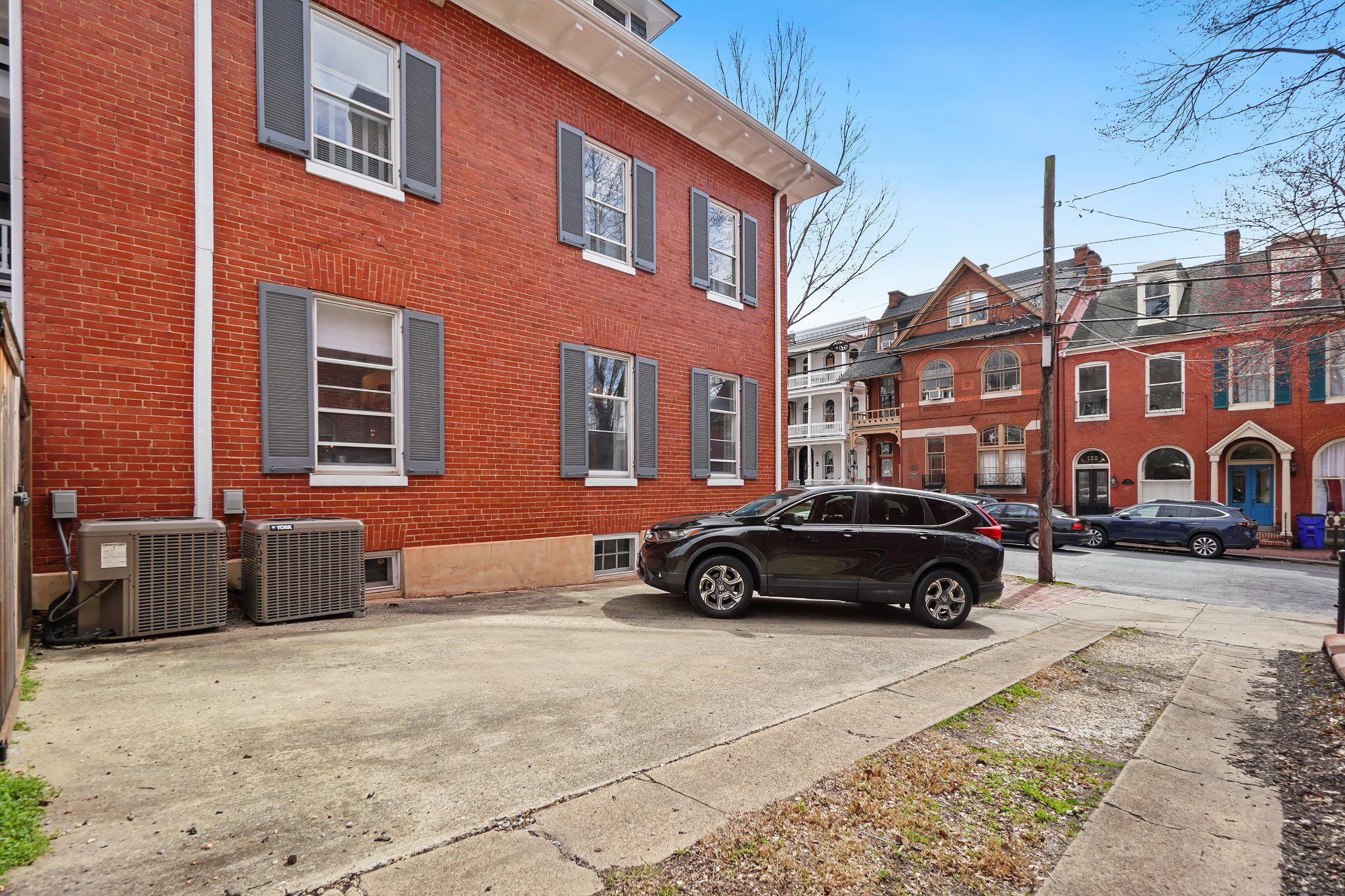 Frederick, Maryland, 21701, United States, 4 Bedrooms Bedrooms, ,4 BathroomsBathrooms,Residential,Active,2031418