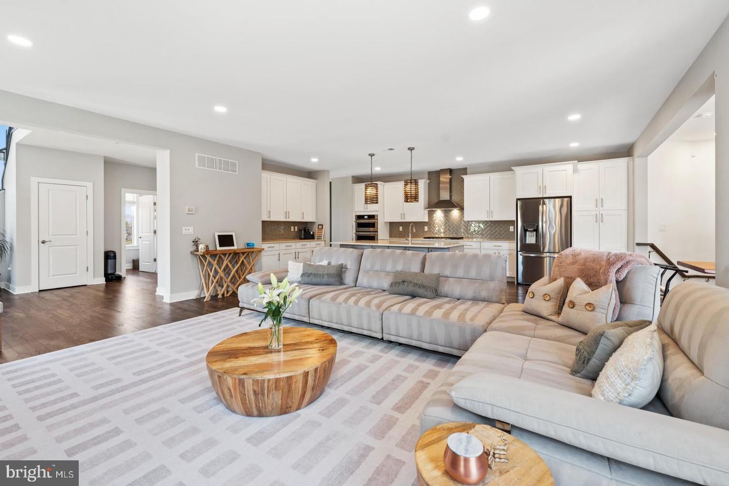 Skillman, New Jersey, 08558, United States, 4 Bedrooms Bedrooms, ,5 BathroomsBathrooms,Residential,Active,2052020