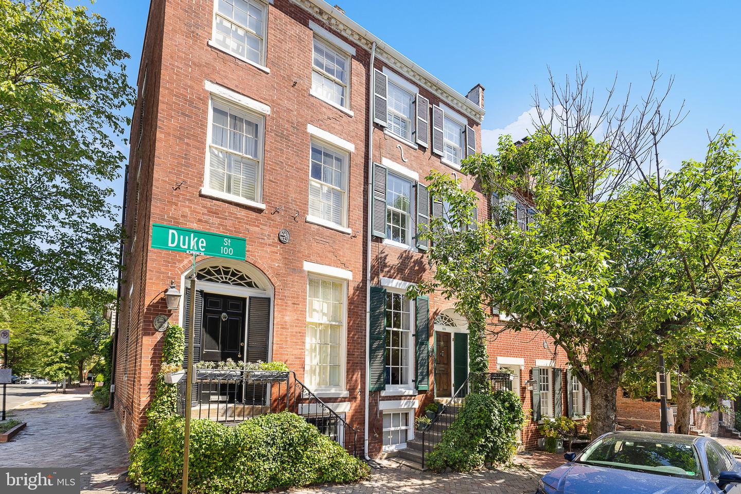 Alexandria, Virginia, 22314, United States, 3 Bedrooms Bedrooms, ,3 BathroomsBathrooms,Residential,Active,1927676