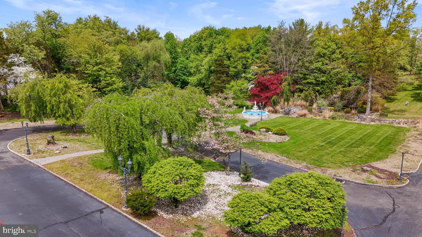Princeton, New Jersey, 08540, United States, 4 Bedrooms Bedrooms, ,6 BathroomsBathrooms,Residential,Active,2043816