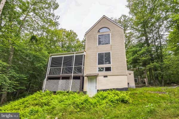 103 BLUEBERRY CT, LACKAWAXEN, PA 18435, photo 4 of 32