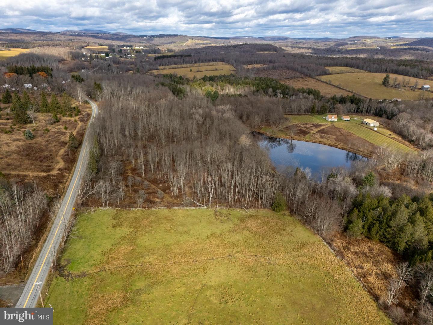 Waymart, Pennsylvania, 18472, United States, 4 Bedrooms Bedrooms, ,2 BathroomsBathrooms,Residential,Active,2007156