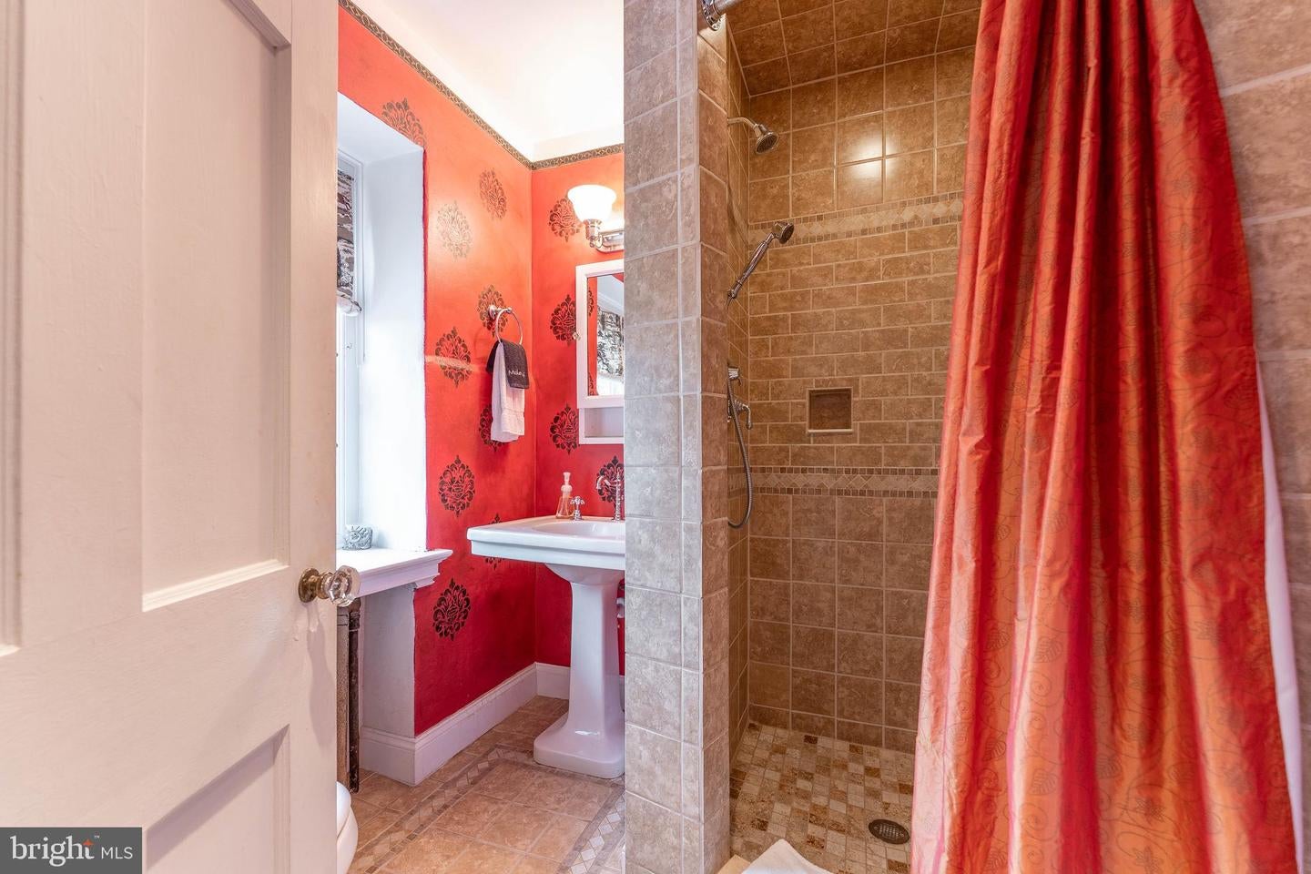 King Of Prussia, Pennsylvania, 19406, United States, 6 Bedrooms Bedrooms, ,6 BathroomsBathrooms,Residential,Active,1965839