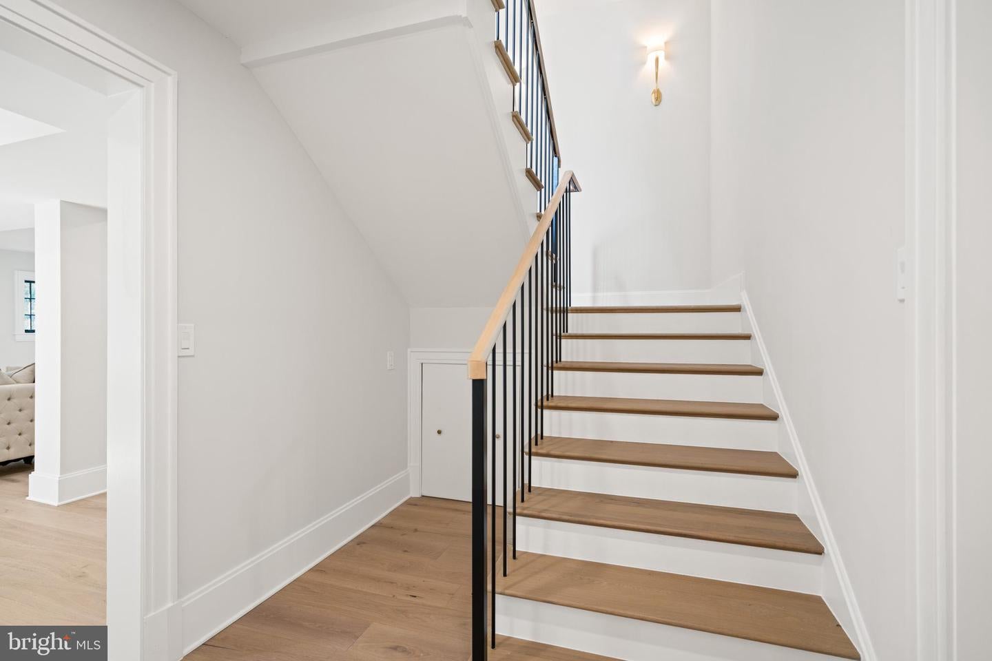 Washington, District Of Columbia, 20016, United States, 6 Bedrooms Bedrooms, ,8 BathroomsBathrooms,Residential,Active,1934802