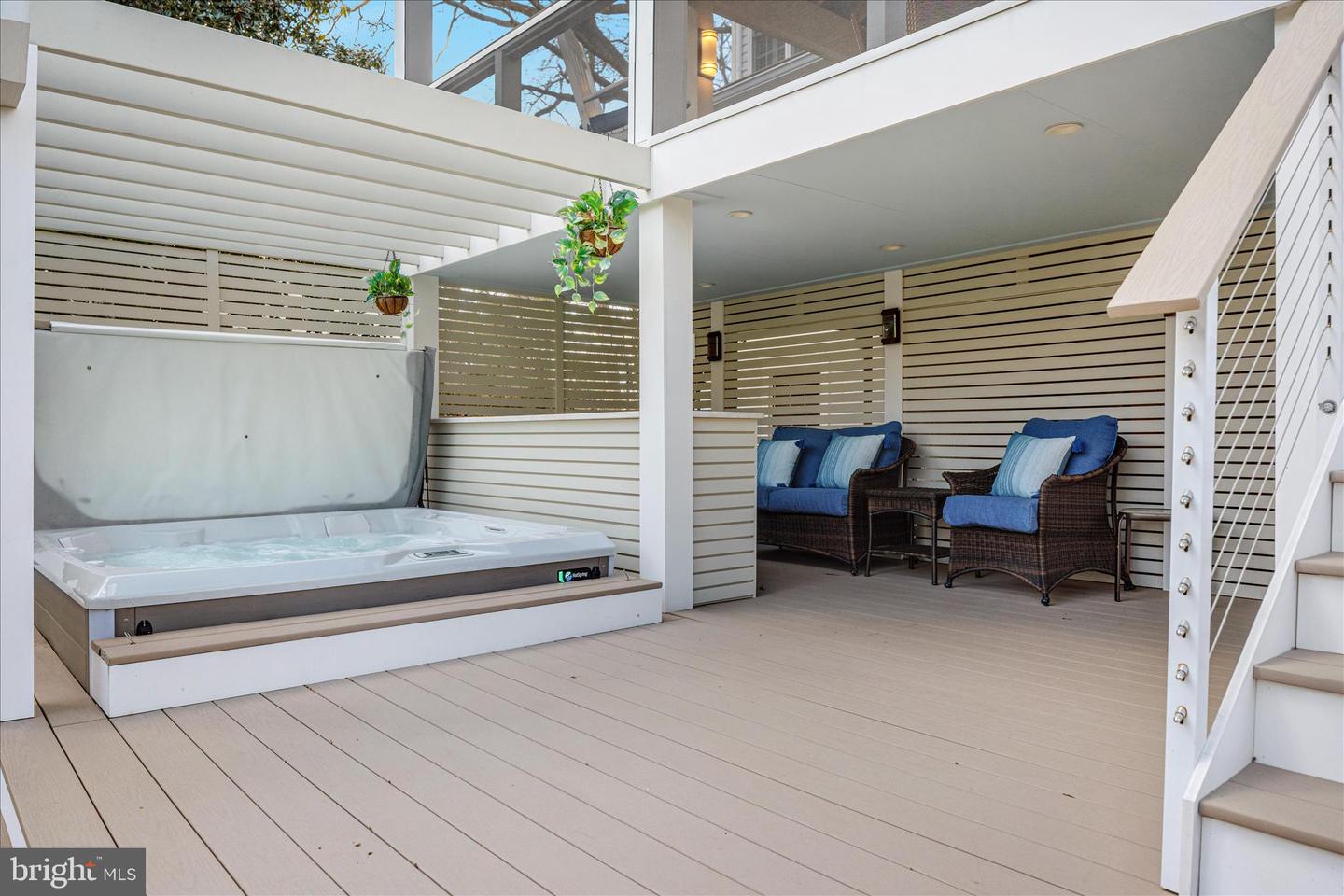 Vienna, Virginia, 22181, United States, 5 Bedrooms Bedrooms, ,4 BathroomsBathrooms,Residential,Active,2010162