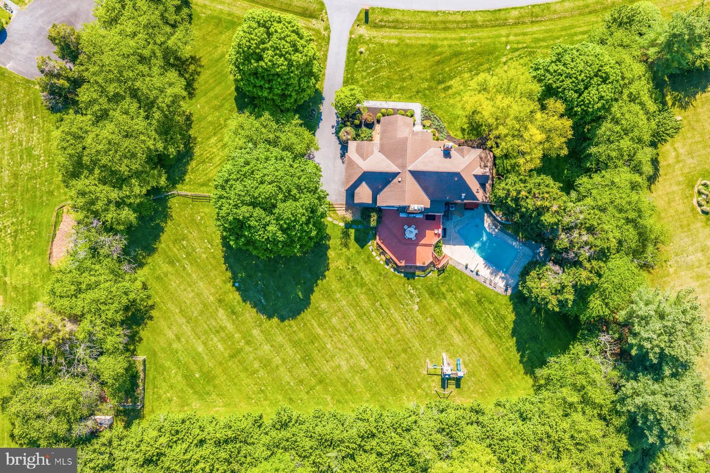 North Potomac, Maryland, 20878, United States, 5 Bedrooms Bedrooms, ,6 BathroomsBathrooms,Residential,Active,2045699