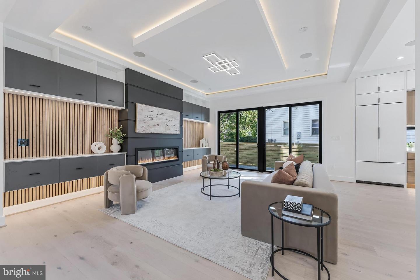 Falls Church, Virginia, 22042, United States, 6 Bedrooms Bedrooms, ,6 BathroomsBathrooms,Residential,Active,1989772