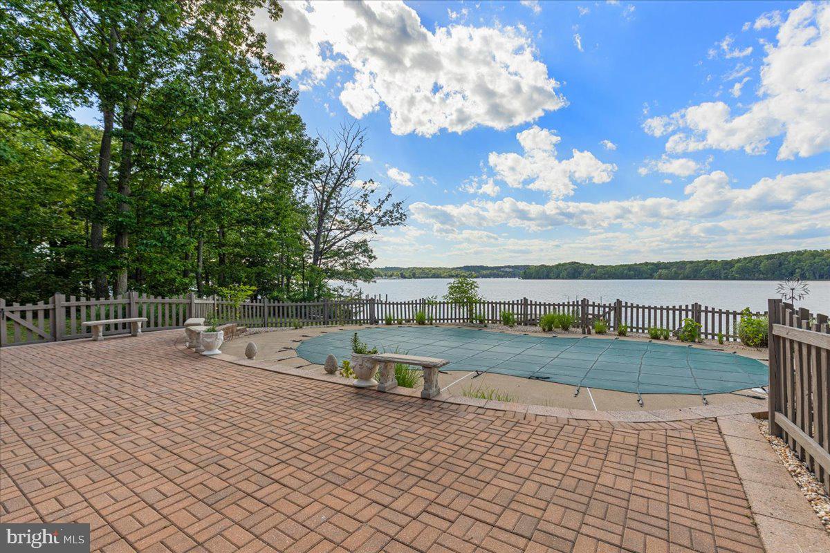 Stafford, Virginia, 22554, United States, 5 Bedrooms Bedrooms, ,3 BathroomsBathrooms,Residential,Active,2045399