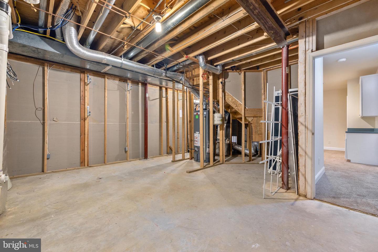 Rockville, Maryland, 20850, United States, 6 Bedrooms Bedrooms, ,5 BathroomsBathrooms,Residential,Active,1970950