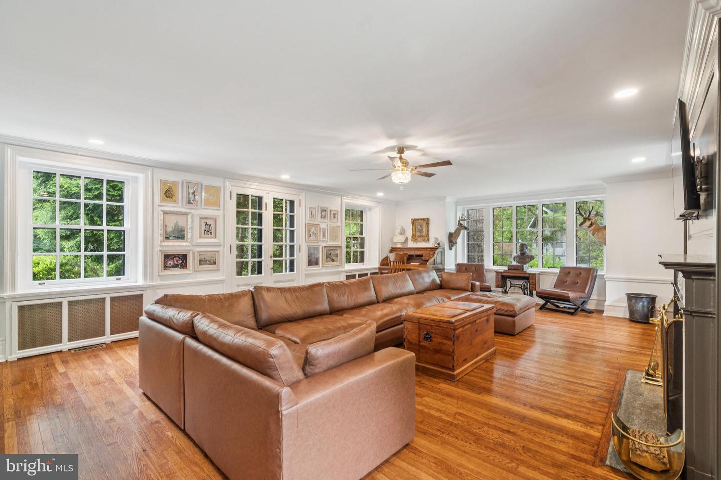 Wayne, Pennsylvania, 19087, United States, 4 Bedrooms Bedrooms, ,5 BathroomsBathrooms,Residential,Active,2003551