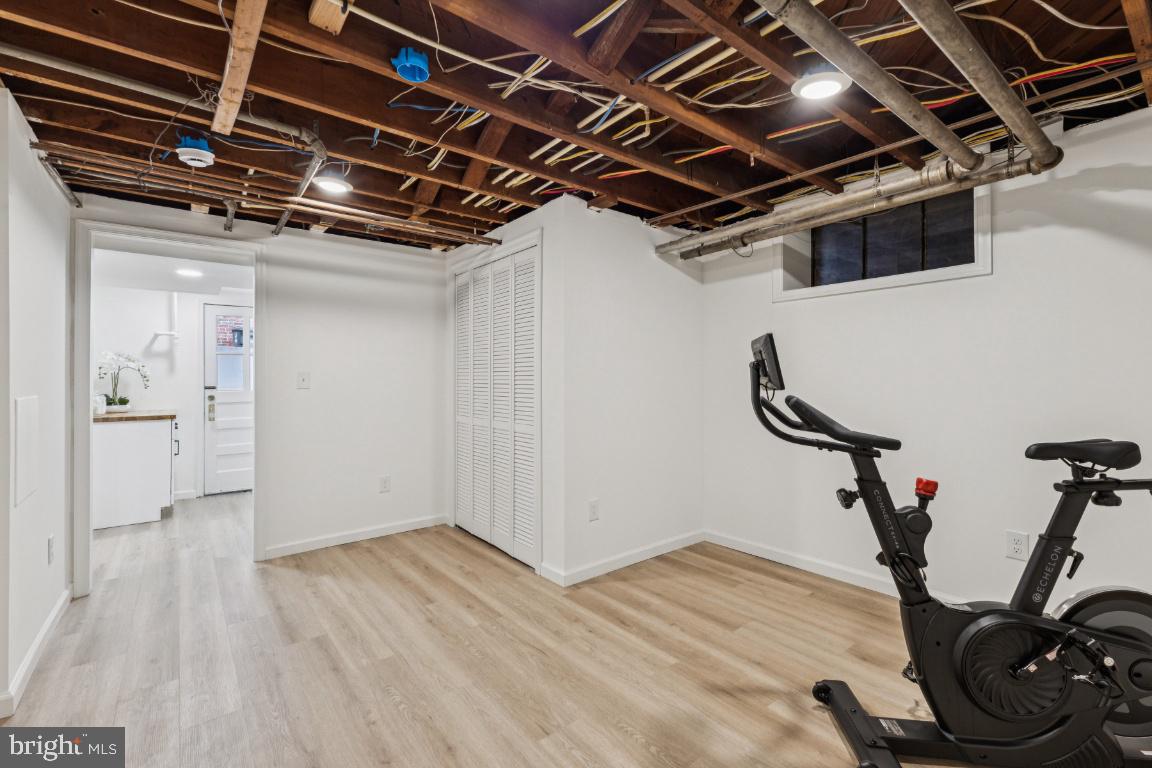 Arlington, Virginia, 22203, United States, 3 Bedrooms Bedrooms, ,3 BathroomsBathrooms,Residential,Active,2007962