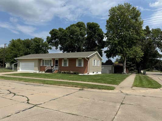 806 N 5TH AVE, HASTINGS, NE 68901 - Image 1