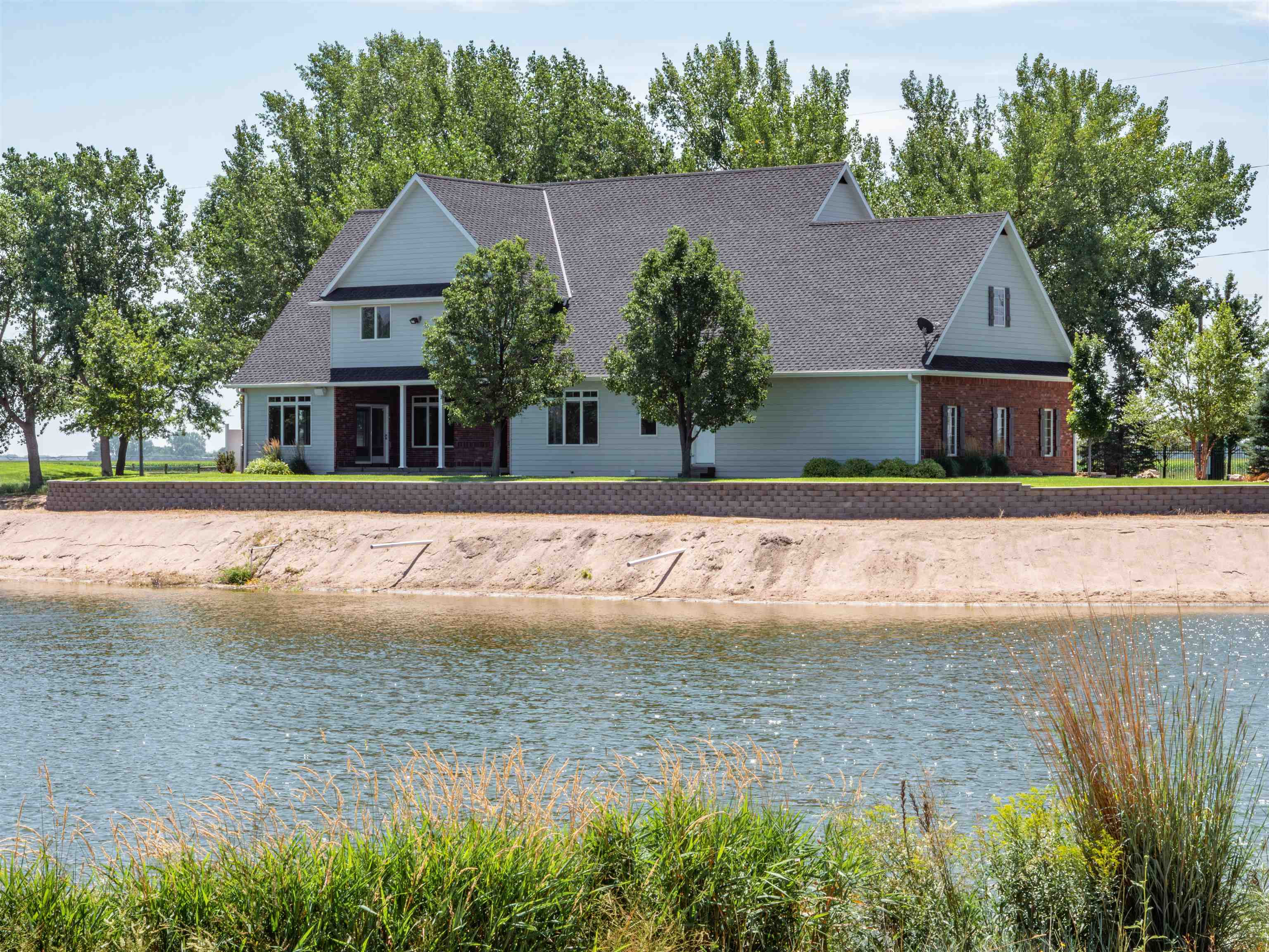 Kearney, Nebraska, 68845, United States, 3 Bedrooms Bedrooms, ,3 BathroomsBathrooms,Residential,Active,1909631