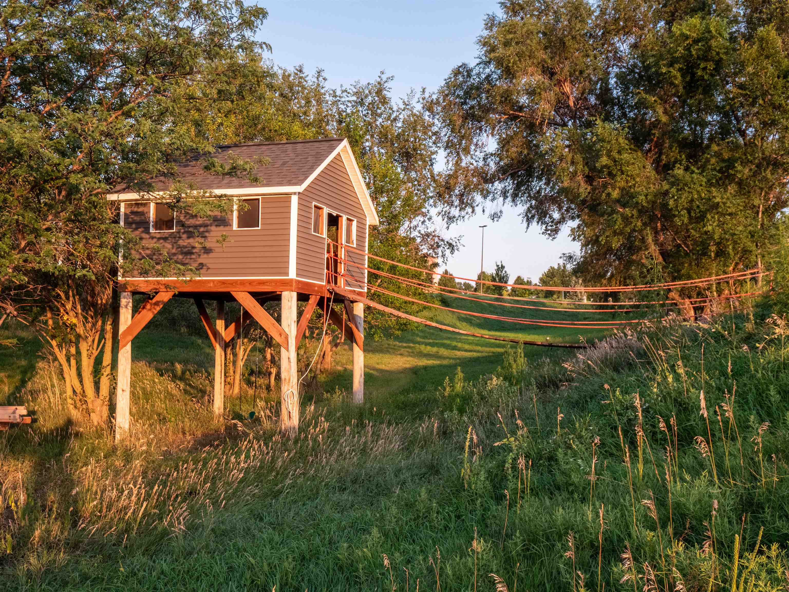 Kearney, Nebraska, 68845, United States, 4 Bedrooms Bedrooms, ,6 BathroomsBathrooms,Residential,Active,1926913