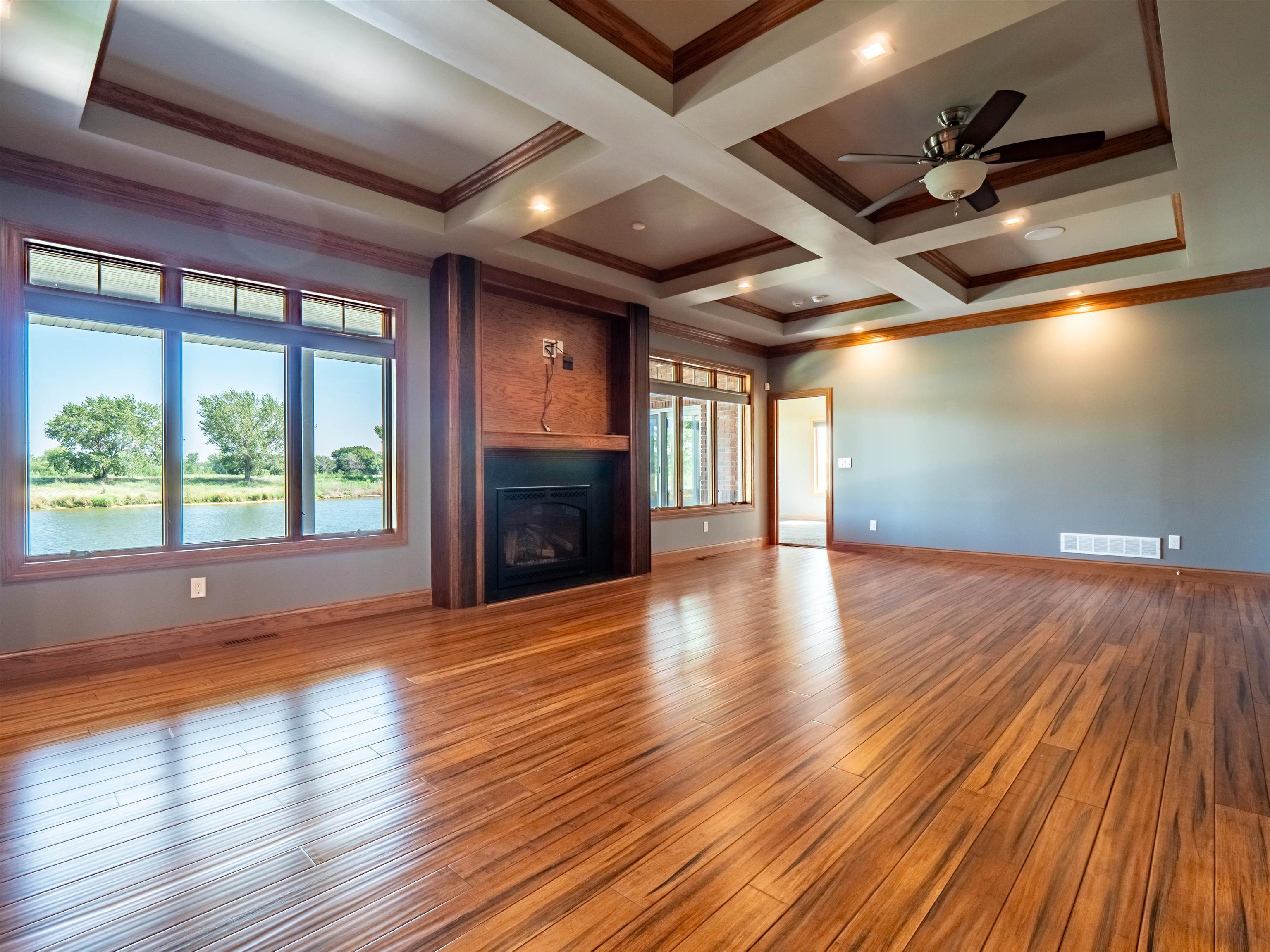 Kearney, Nebraska, 68845, United States, 3 Bedrooms Bedrooms, ,3 BathroomsBathrooms,Residential,Active,1909631