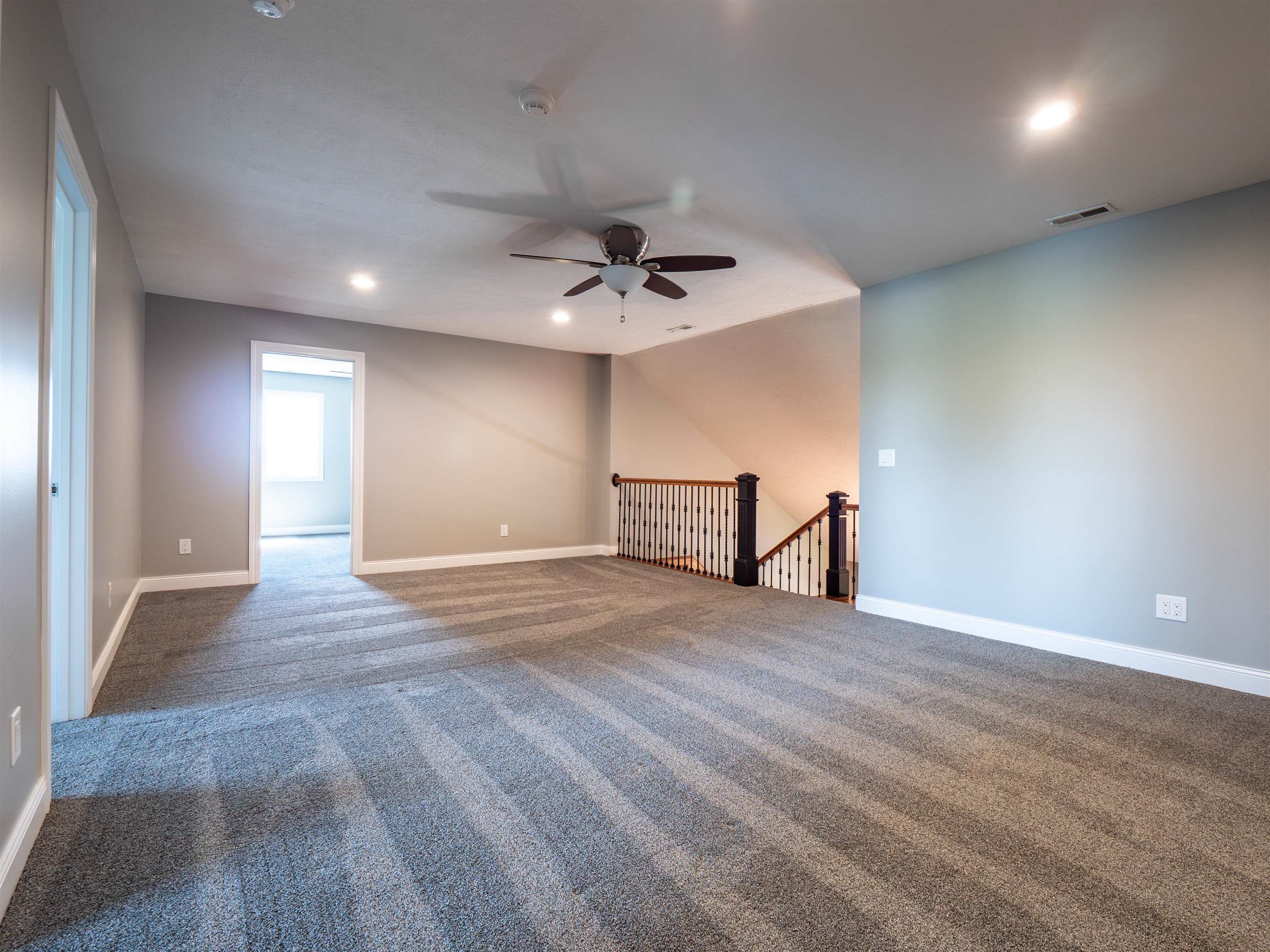 Kearney, Nebraska, 68845, United States, 3 Bedrooms Bedrooms, ,3 BathroomsBathrooms,Residential,Active,1909631