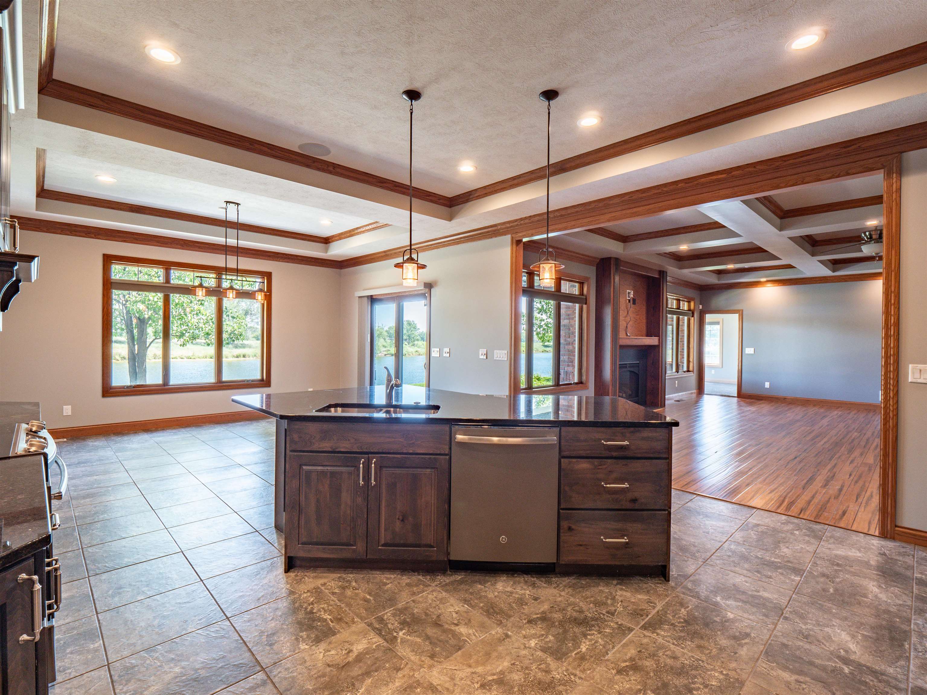 Kearney, Nebraska, 68845, United States, 3 Bedrooms Bedrooms, ,3 BathroomsBathrooms,Residential,Active,1909631