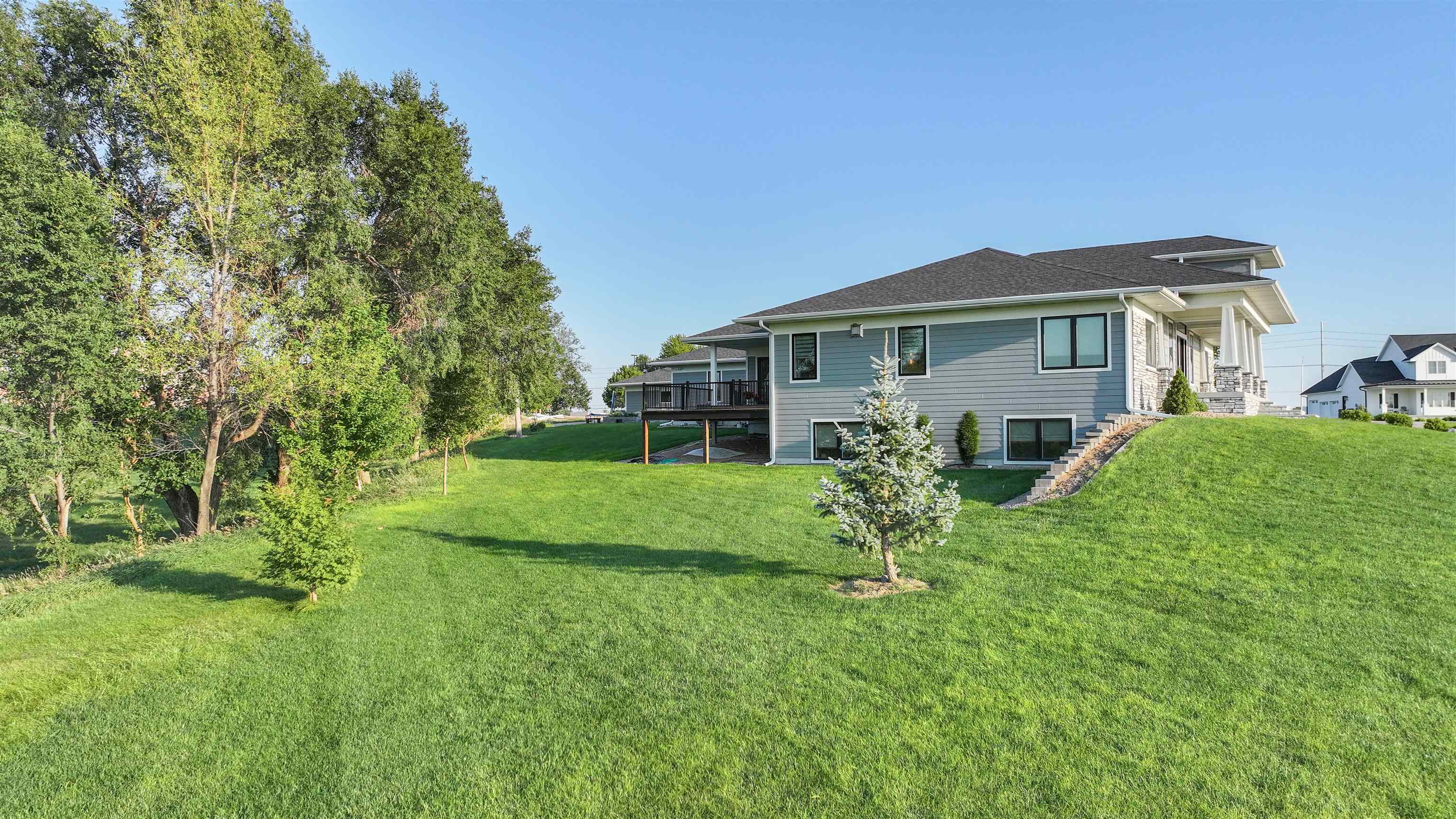 Kearney, Nebraska, 68845, United States, 4 Bedrooms Bedrooms, ,6 BathroomsBathrooms,Residential,Active,1926913