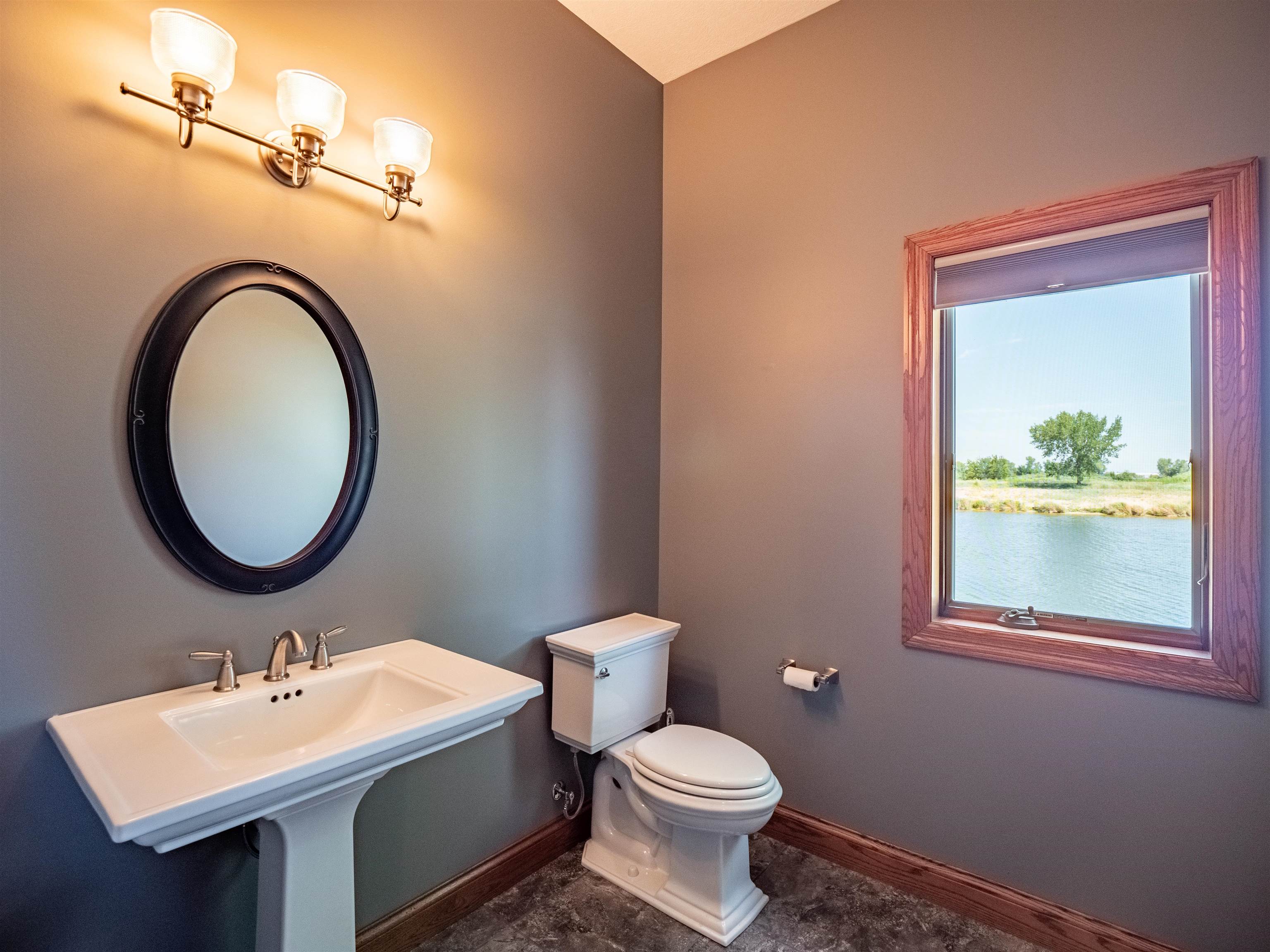 Kearney, Nebraska, 68845, United States, 3 Bedrooms Bedrooms, ,3 BathroomsBathrooms,Residential,Active,1909631