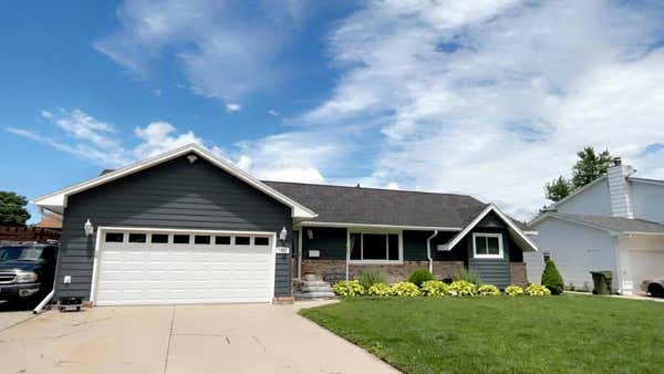 1607 W 37TH ST, KEARNEY, NE 68845 - Image 1