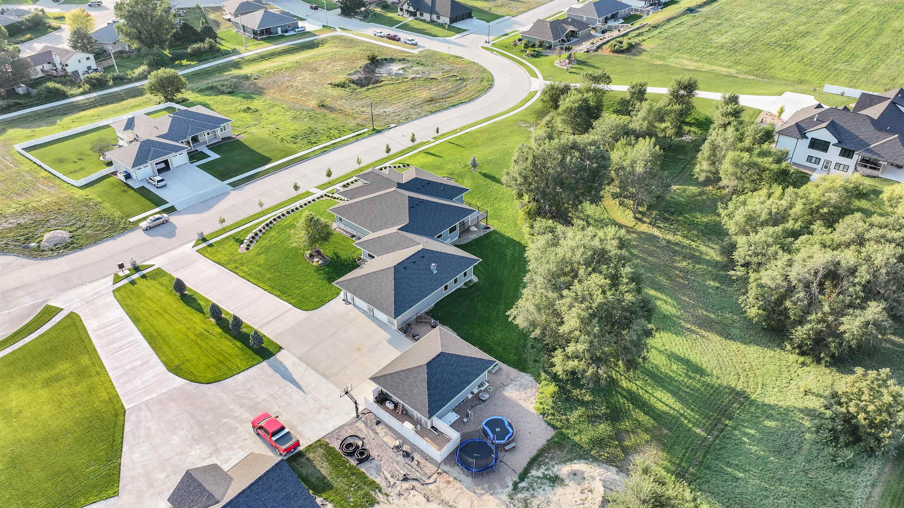 Kearney, Nebraska, 68845, United States, 4 Bedrooms Bedrooms, ,6 BathroomsBathrooms,Residential,Active,1926913