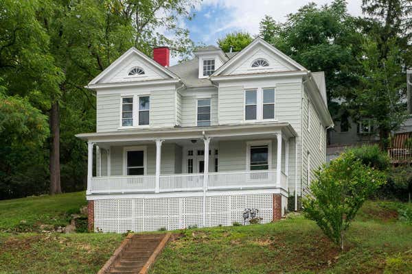 205 CHURCHVILLE AVE, STAUNTON, VA 24401 - Image 1