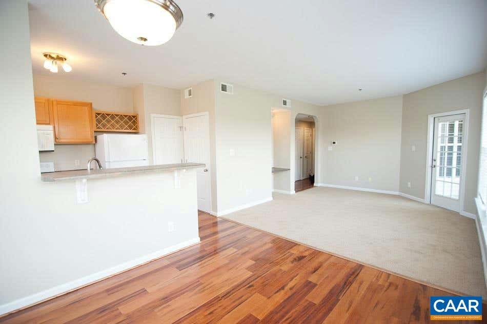 270 RIVERBEND DR APT 4F, CHARLOTTESVILLE, VA 22911, photo 1 of 16