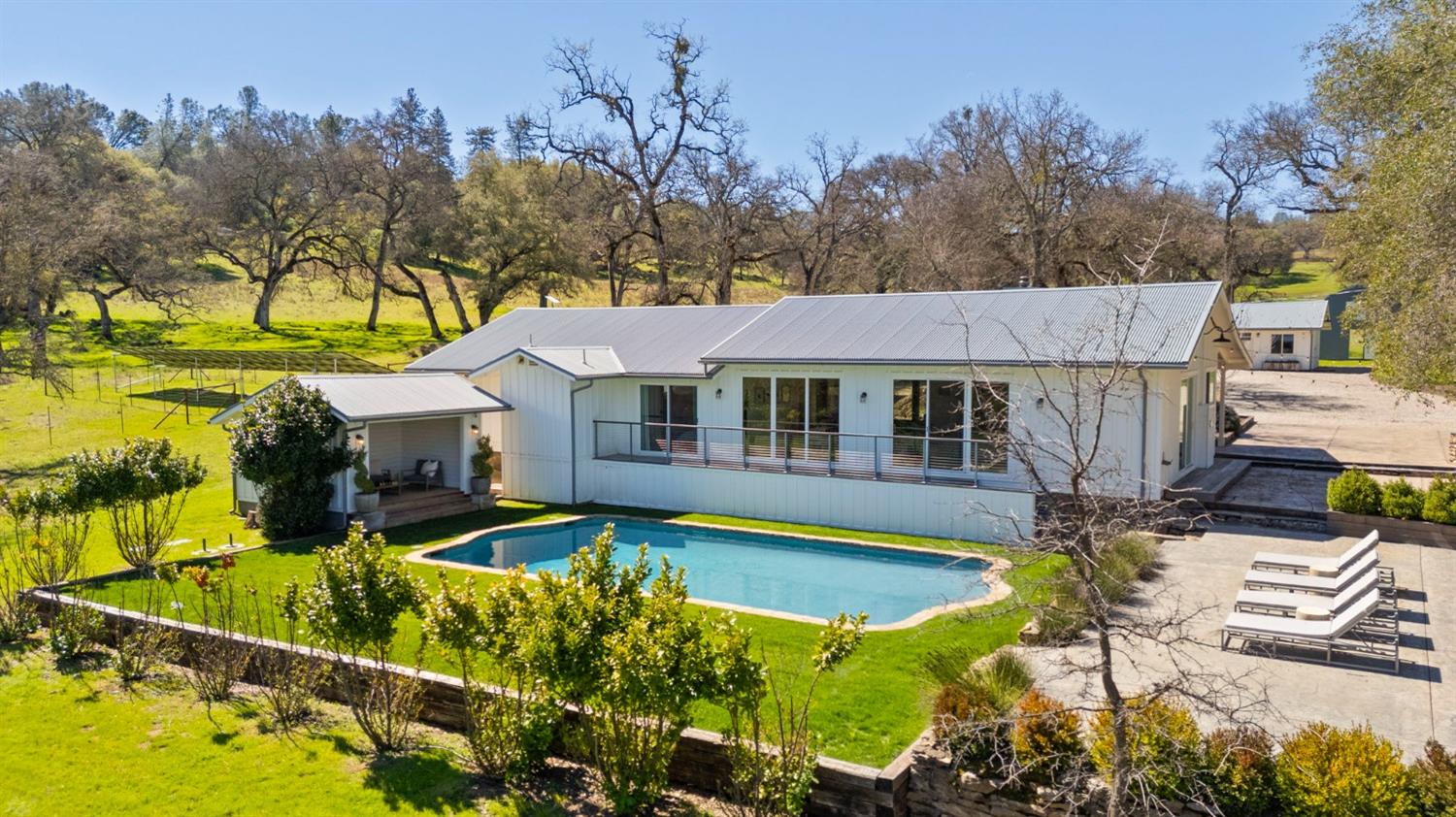 Angels Camp, California, 95222, United States, 4 Bedrooms Bedrooms, ,4 BathroomsBathrooms,Residential,Active,1749215