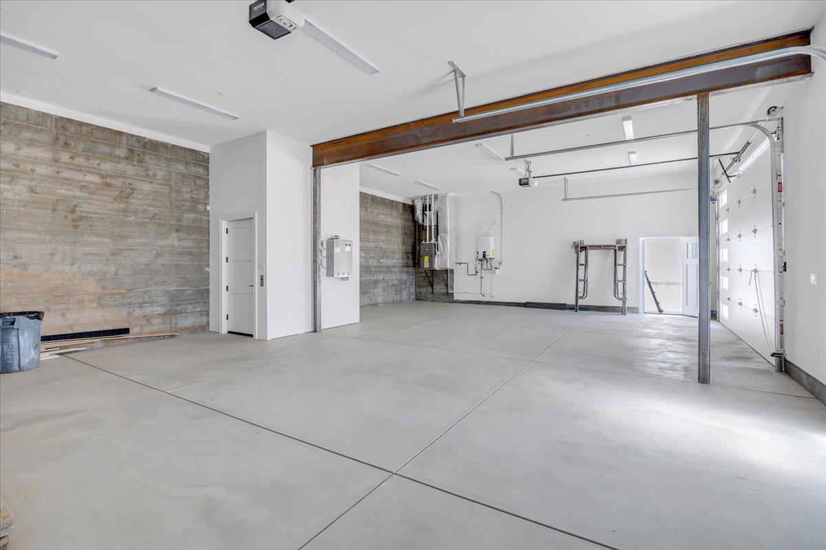 Copperopolis, California, 95228, United States, 3 Bedrooms Bedrooms, ,4 BathroomsBathrooms,Residential,Active,1723084