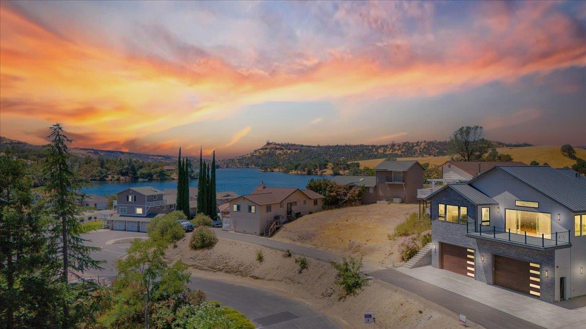 Copperopolis, California, 95228, United States, 3 Bedrooms Bedrooms, ,4 BathroomsBathrooms,Residential,Active,1723084