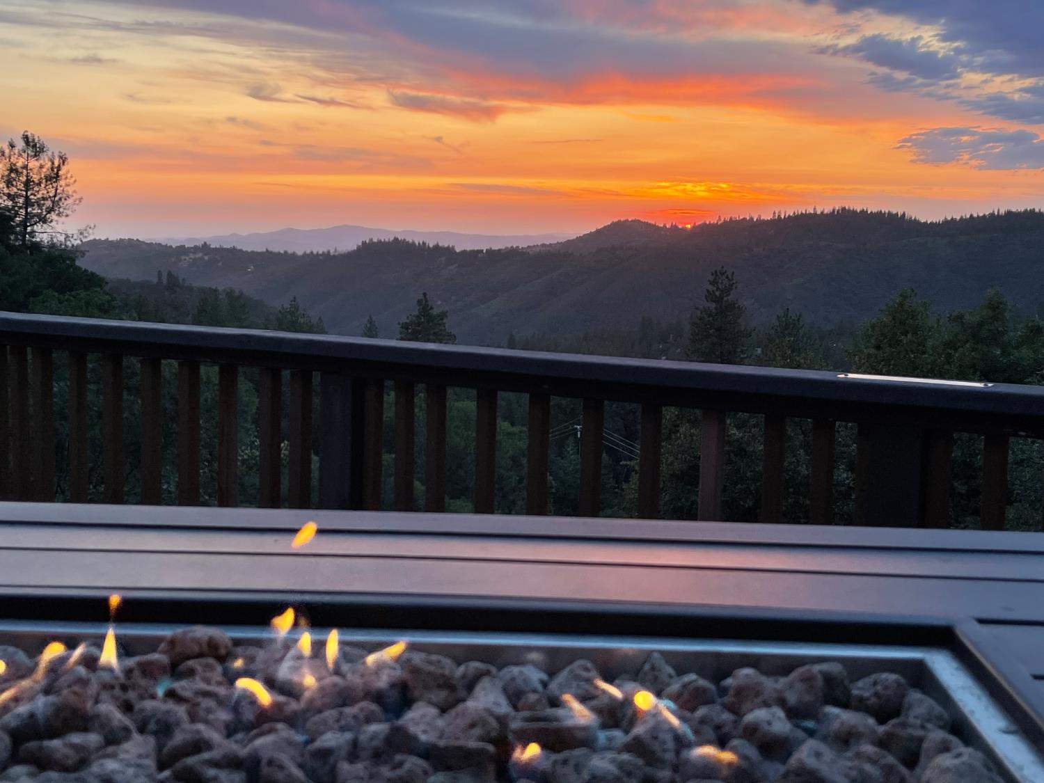 Murphys, California, 95247, United States, 4 Bedrooms Bedrooms, ,4 BathroomsBathrooms,Residential,Active,1959516