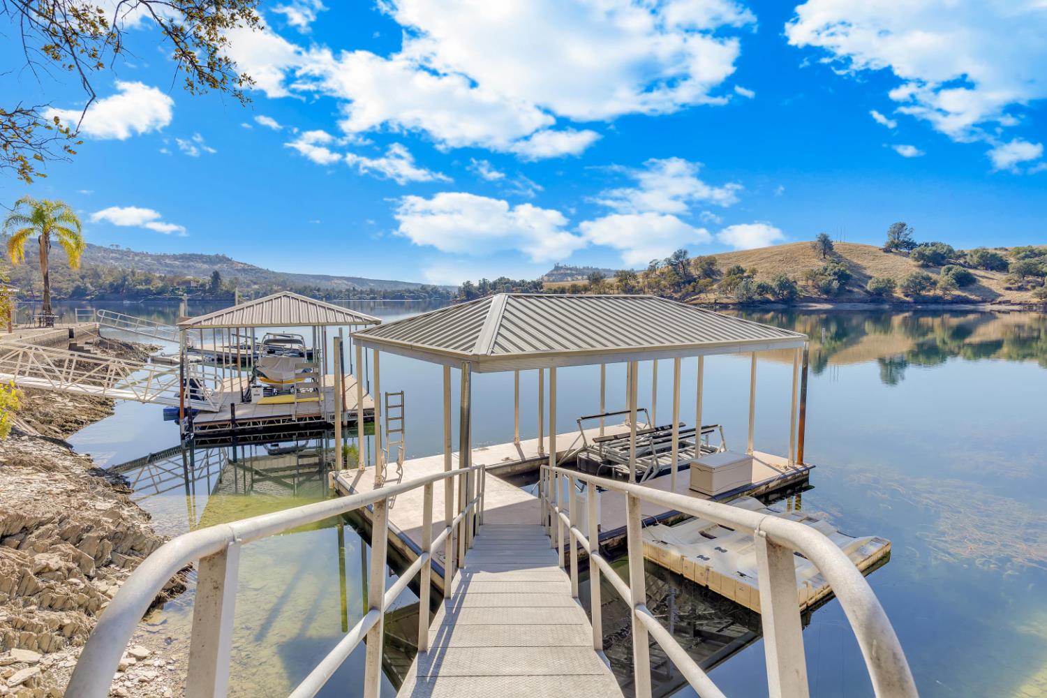 Copperopolis, California, 95228, United States, 3 Bedrooms Bedrooms, ,4 BathroomsBathrooms,Residential,Active,1969630