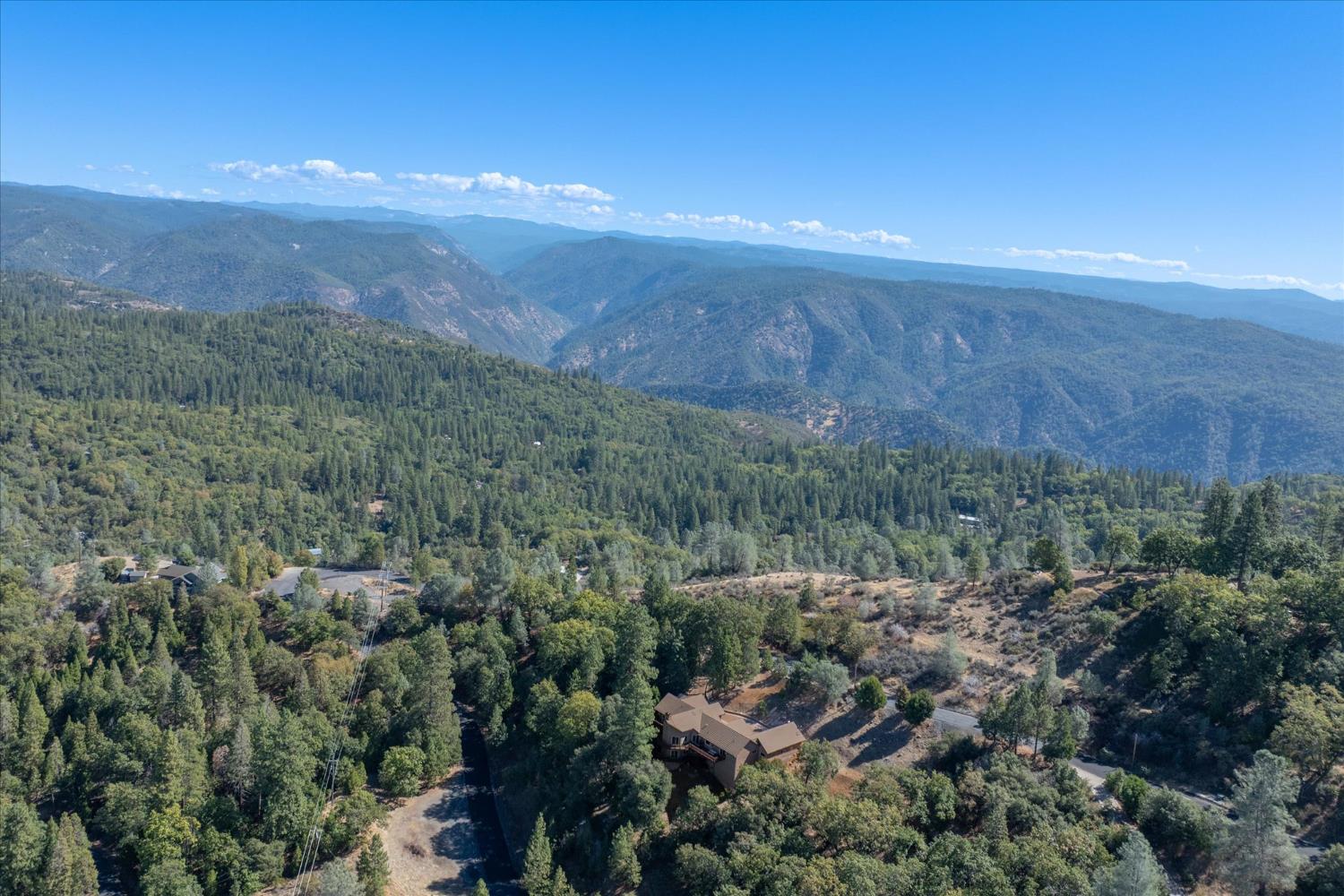 Murphys, California, 95247, United States, 4 Bedrooms Bedrooms, ,4 BathroomsBathrooms,Residential,Active,1959516