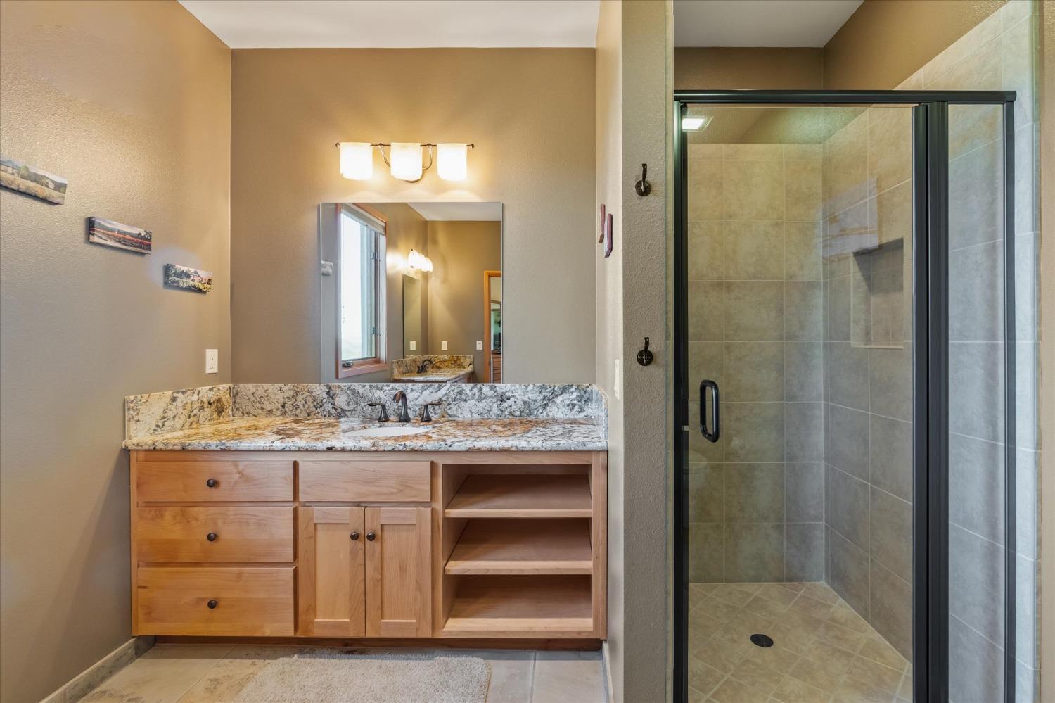 Murphys, California, 95247, United States, 4 Bedrooms Bedrooms, ,5 BathroomsBathrooms,Residential,Active,1741565