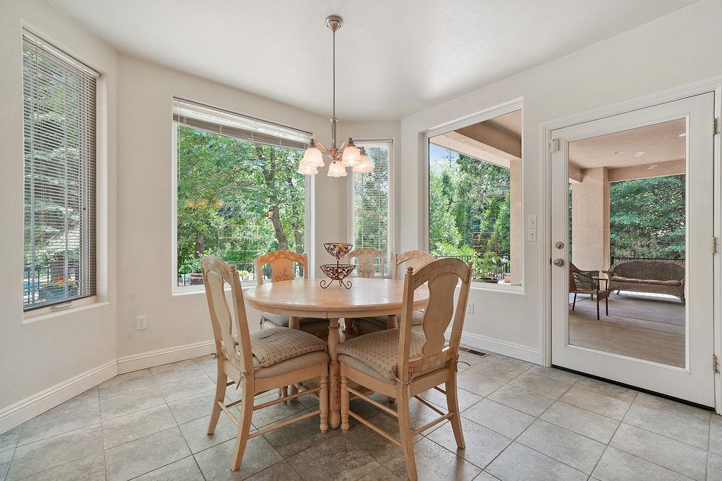 Arnold, California, 95223, United States, 3 Bedrooms Bedrooms, ,4 BathroomsBathrooms,Residential,Active,1860314