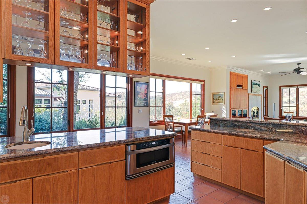 Copperopolis, California, 95228, United States, 3 Bedrooms Bedrooms, ,4 BathroomsBathrooms,Residential,Active,1998580