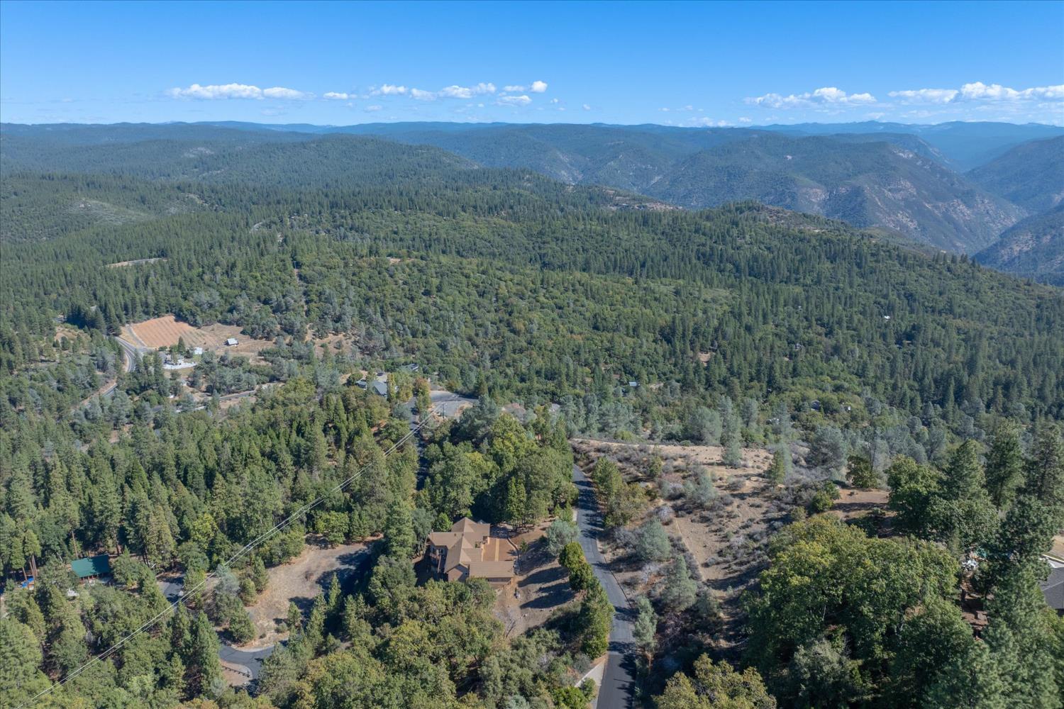 Murphys, California, 95247, United States, 4 Bedrooms Bedrooms, ,4 BathroomsBathrooms,Residential,Active,1959516