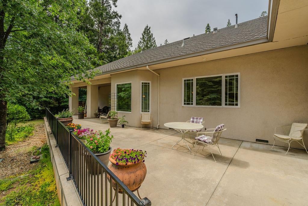 Arnold, California, 95223, United States, 3 Bedrooms Bedrooms, ,4 BathroomsBathrooms,Residential,Active,1860314