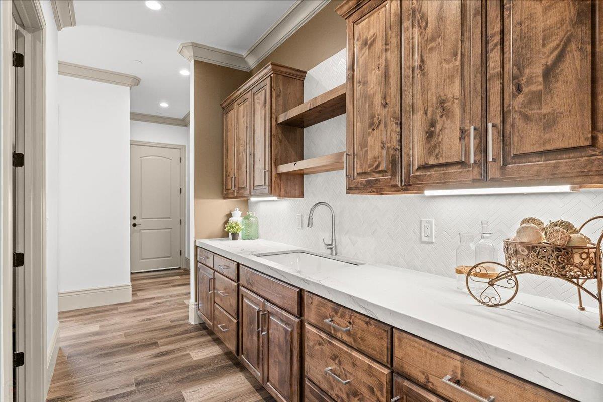 Copperopolis, California, 95228, United States, 4 Bedrooms Bedrooms, ,4 BathroomsBathrooms,Residential,Active,1824924