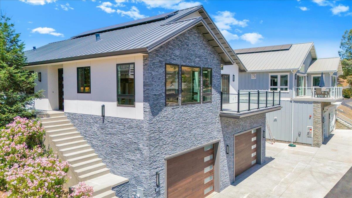 Copperopolis, California, 95228, United States, 3 Bedrooms Bedrooms, ,4 BathroomsBathrooms,Residential,Active,1723084