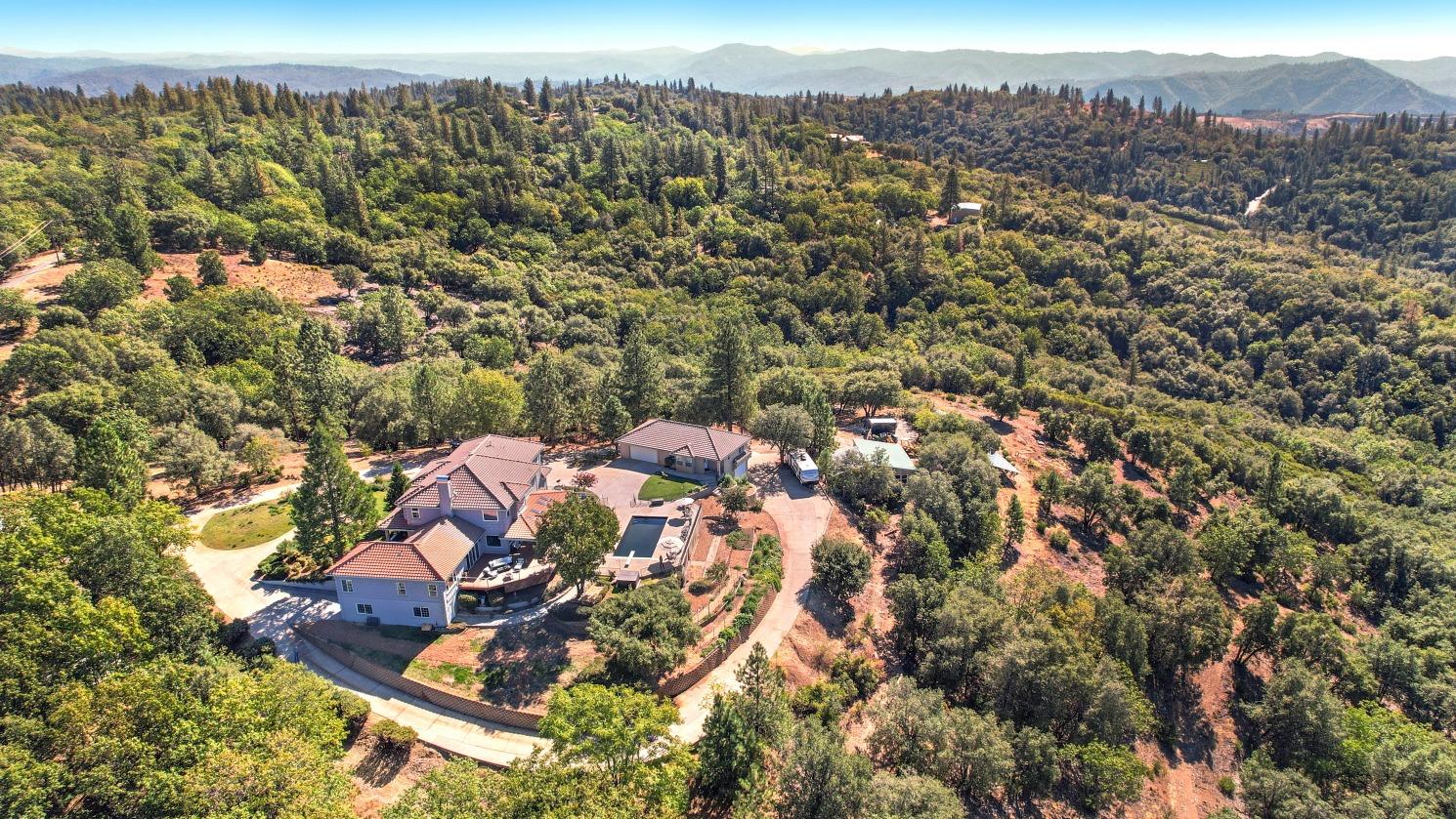 Murphys, California, 95247, United States, ,Residential,Pending,1703568