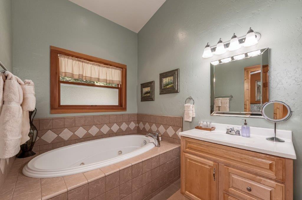 Arnold, California, 95223, United States, 6 Bedrooms Bedrooms, ,7 BathroomsBathrooms,Residential,Active,1797980