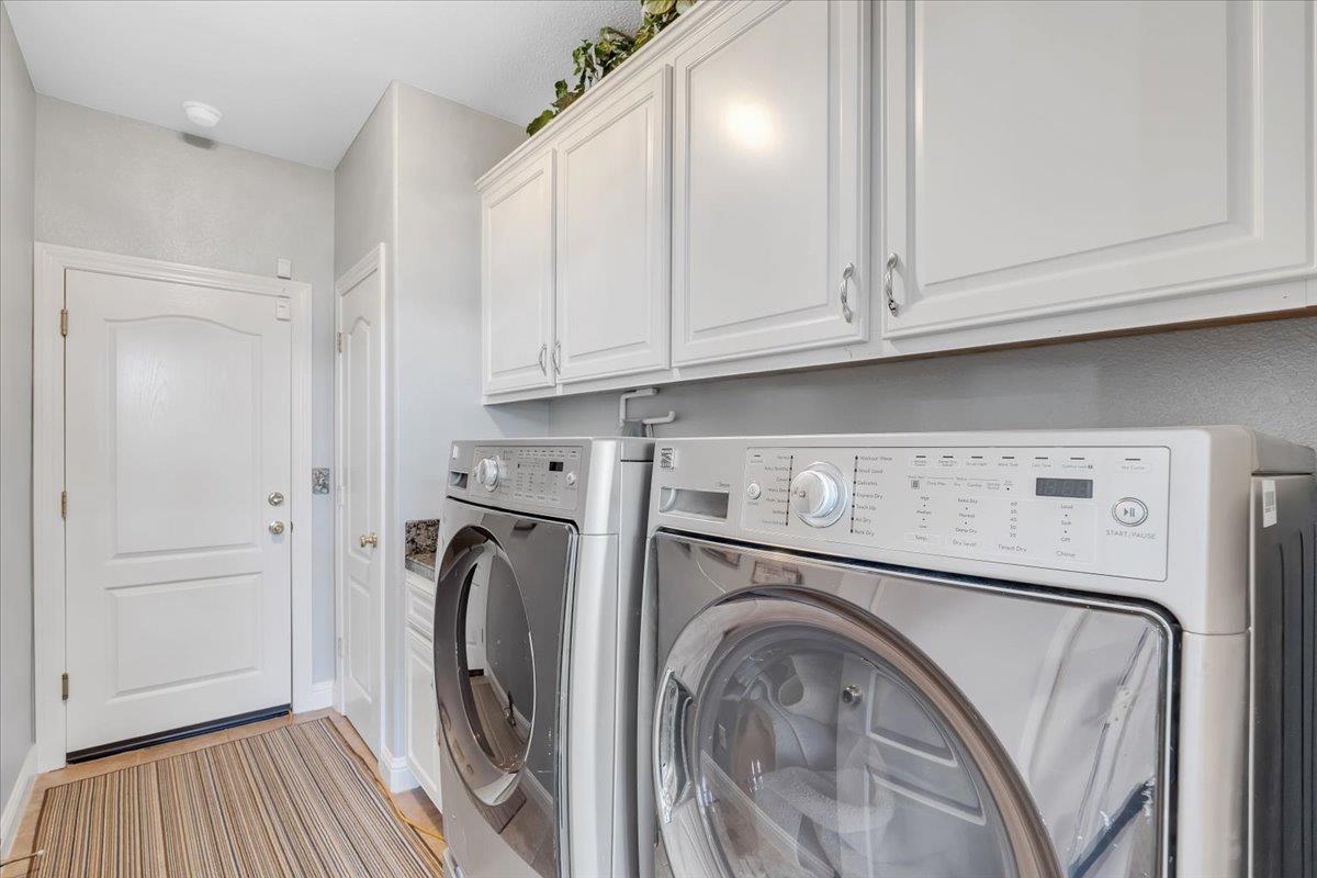 Copperopolis, California, 95228, United States, 5 Bedrooms Bedrooms, ,3 BathroomsBathrooms,Residential,Active,1967124